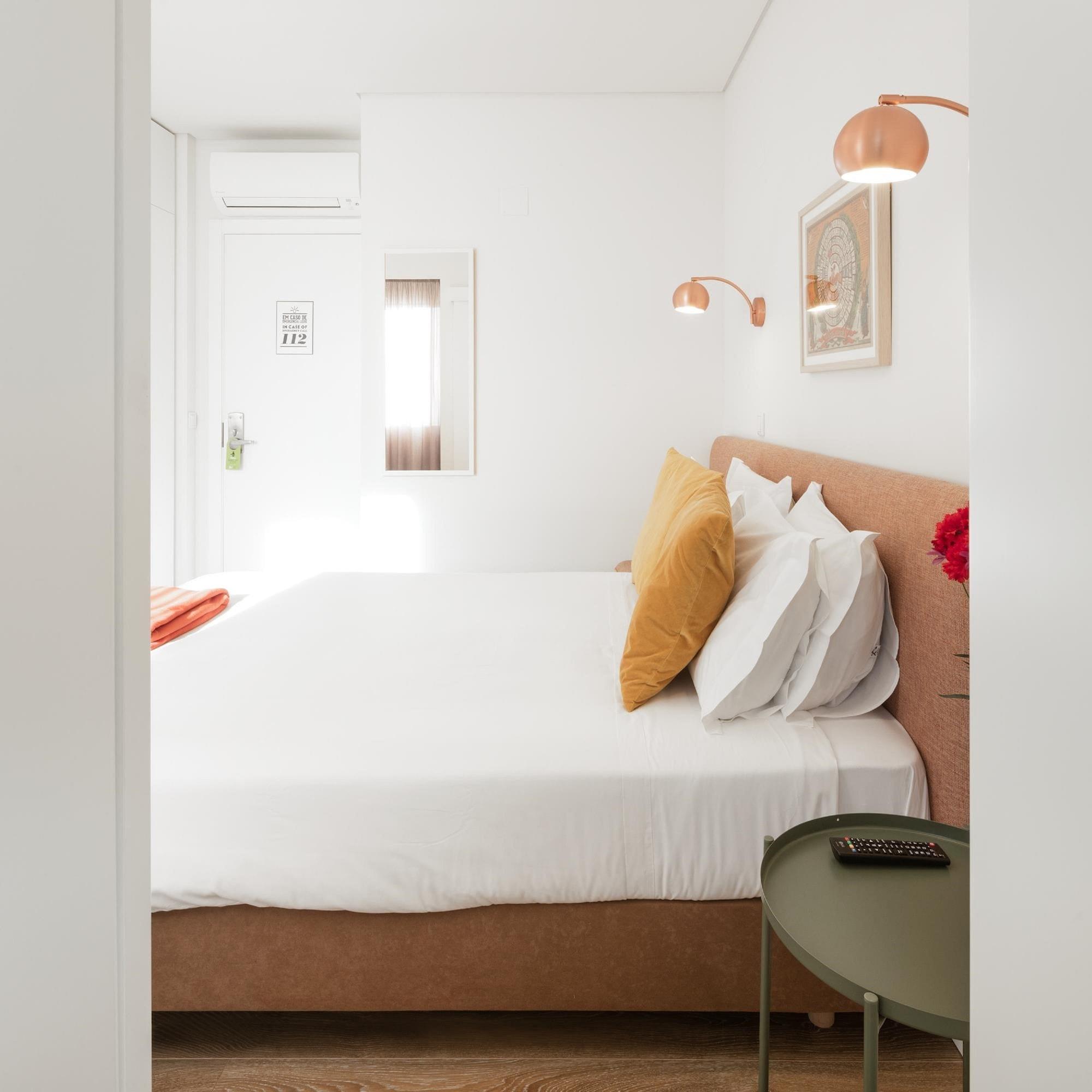 ลิสบอน เซอร์วิซ อพาร์ตเมนต์ - เชียโด เอเมนดา Apartment ภายนอก รูปภาพ