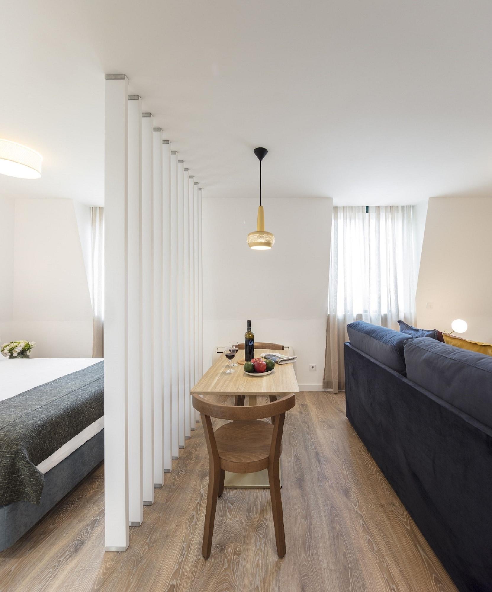 ลิสบอน เซอร์วิซ อพาร์ตเมนต์ - เชียโด เอเมนดา Apartment ภายนอก รูปภาพ