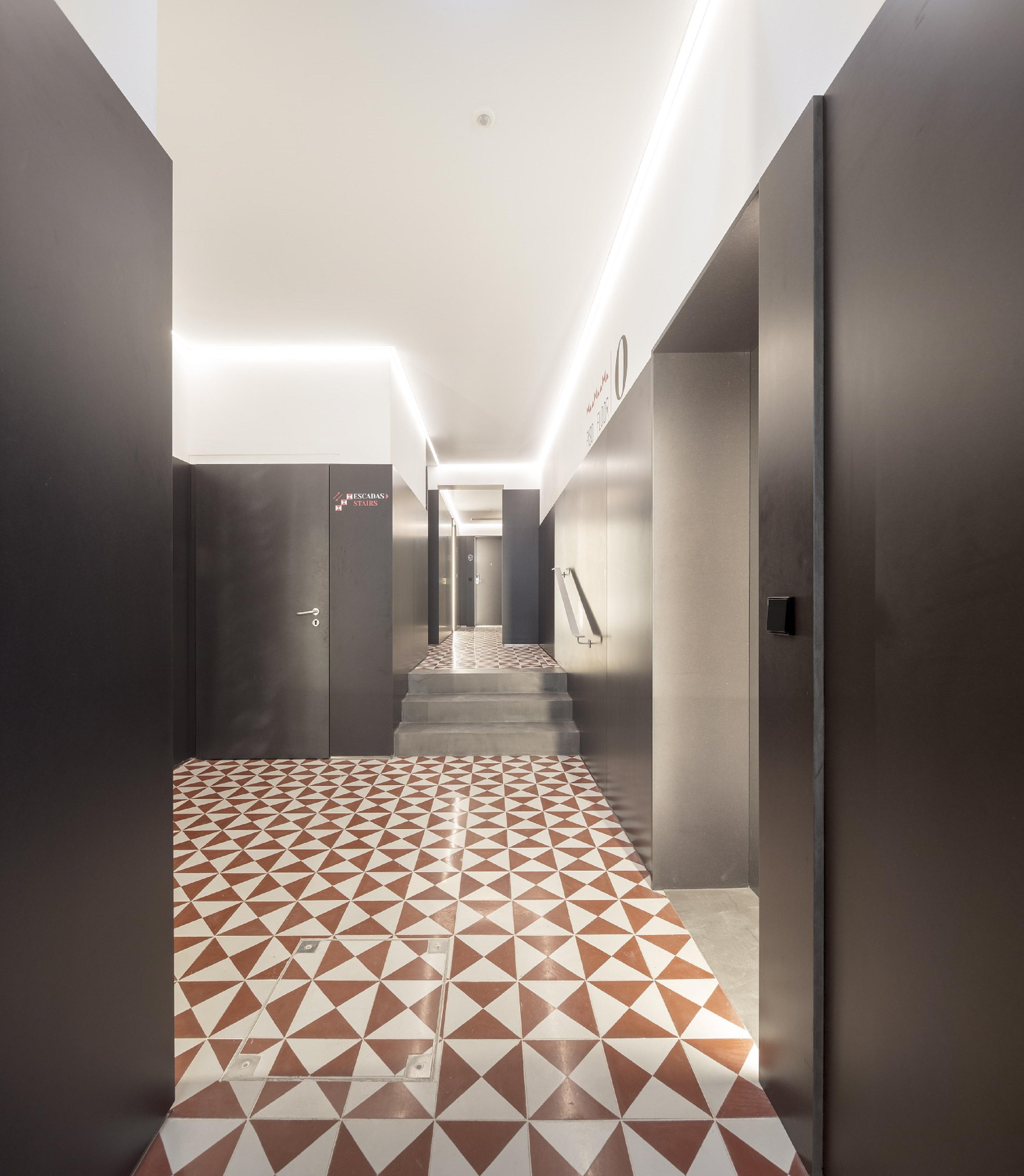 ลิสบอน เซอร์วิซ อพาร์ตเมนต์ - เชียโด เอเมนดา Apartment ภายนอก รูปภาพ