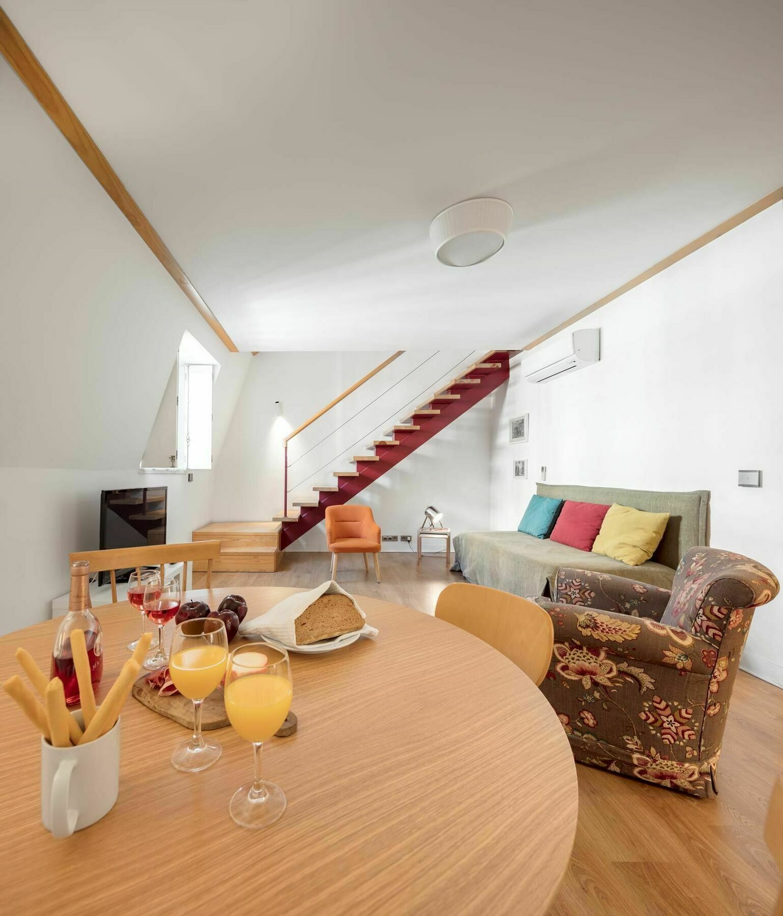 ลิสบอน เซอร์วิซ อพาร์ตเมนต์ - เชียโด เอเมนดา Apartment ภายนอก รูปภาพ